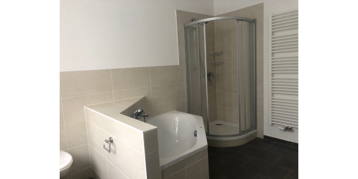 Traumhaft Wohnen in alter Klinkervilla 4 zimmer