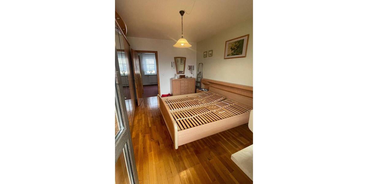 Reihenendhaus Gotha - 8 Zimmer, 167 m&sup2;, 370.000&euro; | Angebot:26731459