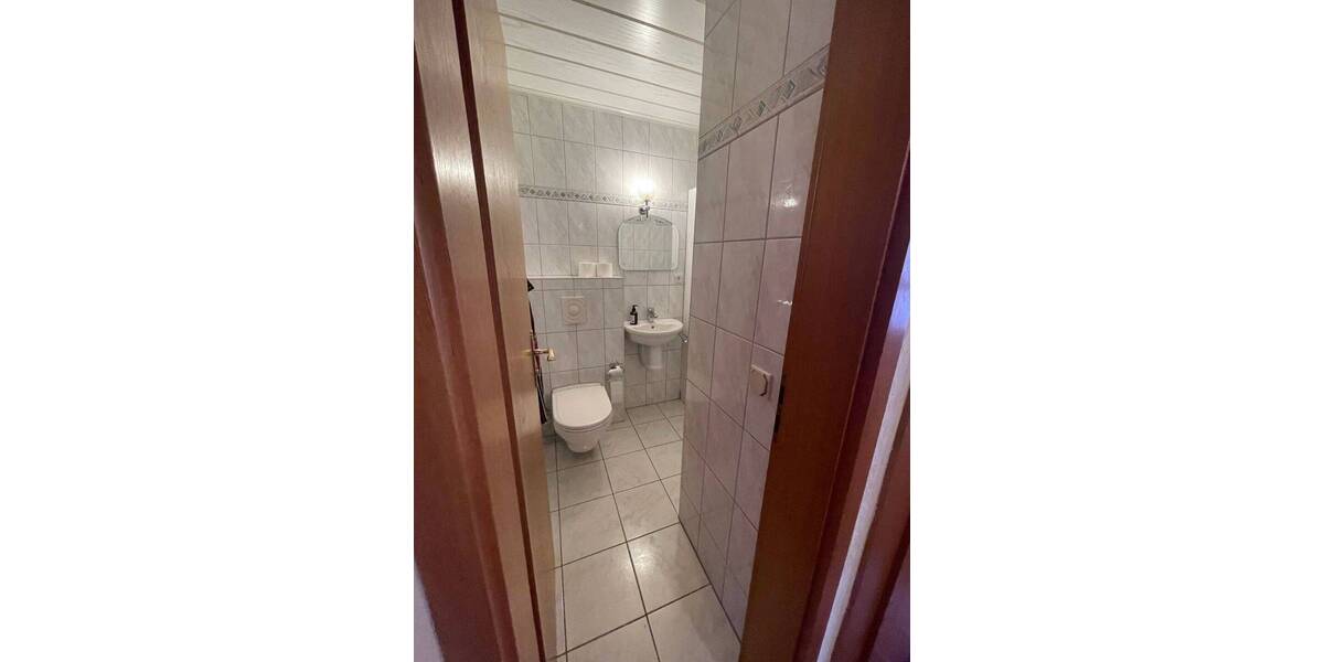 Reihenendhaus Gotha - 8 Zimmer, 167 m&sup2;, 370.000&euro; | Angebot:26731459