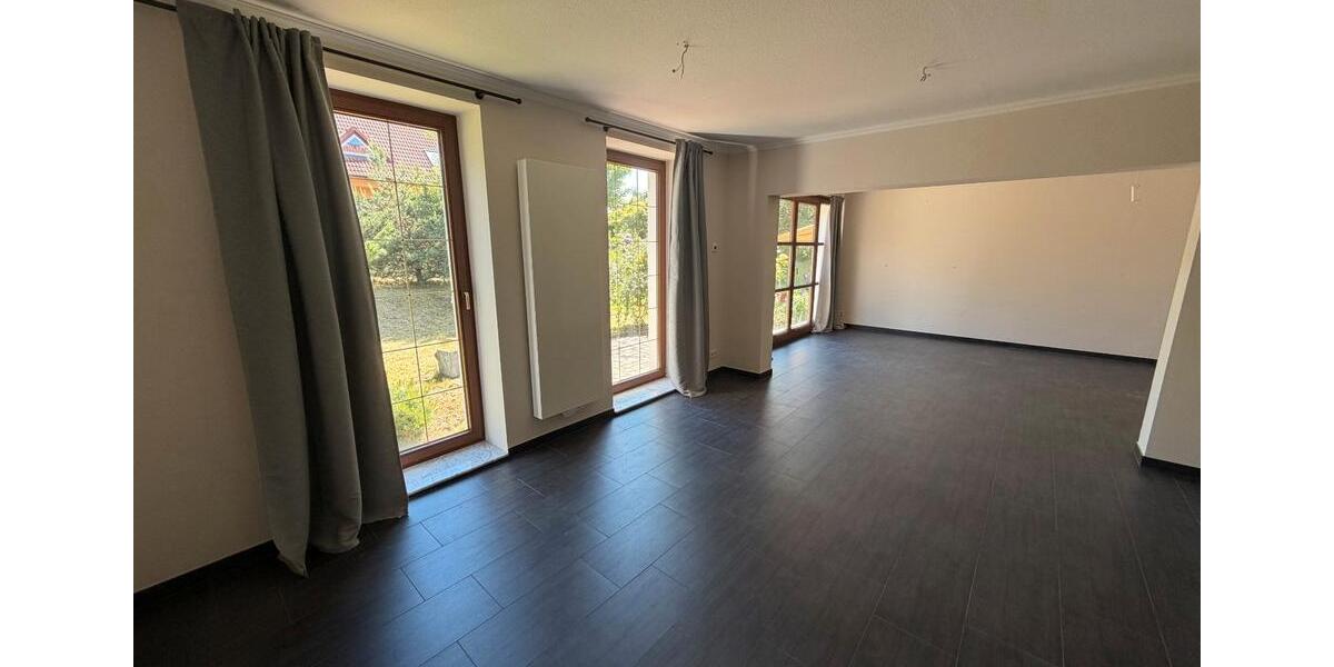 Reihenhaus Erfurt Kühnhausen - 7 Zimmer, 228 m&sup2;, 560.000&euro; | Angebot:26872047