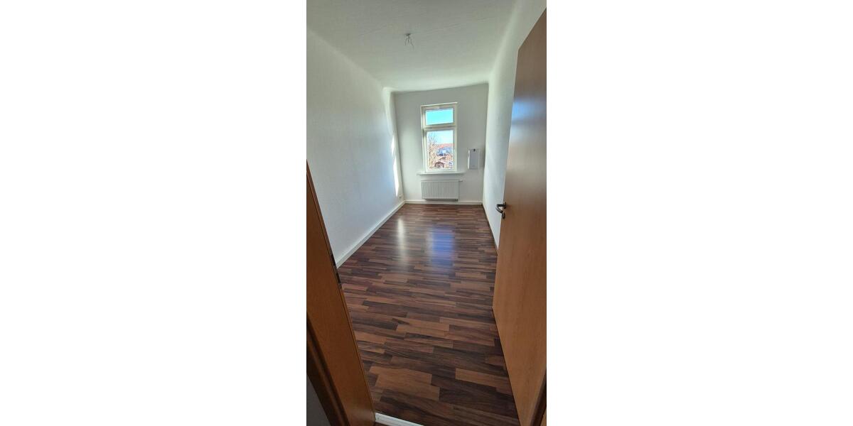 Erdgeschoßwohnung Gotha - 4 Zimmer, 67 m&sup2;, 515&euro; | Angebot:25975035