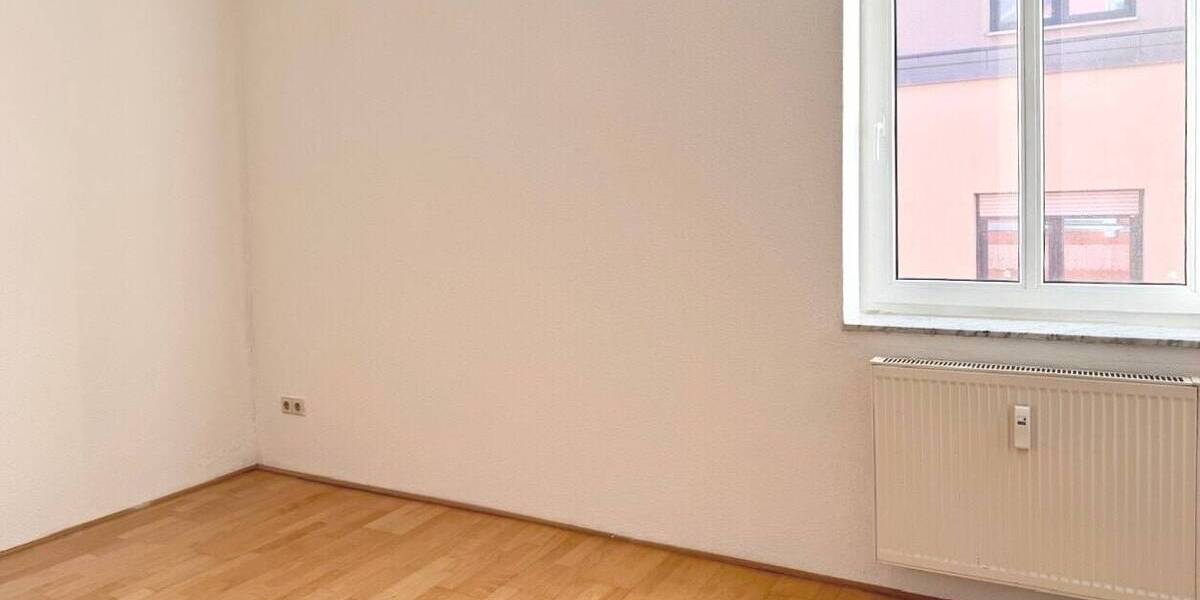 Etagenwohnung Weimar Nordvorstadt - 3 Zimmer, 80 m&sup2;, 230.000&euro; | Angebot:26027585