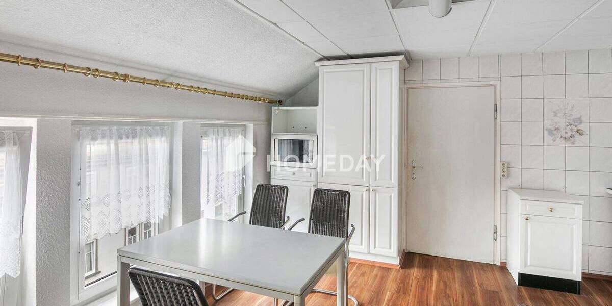 Mehrfamilienhaus, Wohnhaus Stadtilm - 9 Zimmer, 330 m&sup2;, 144.500&euro; | Angebot:26128282