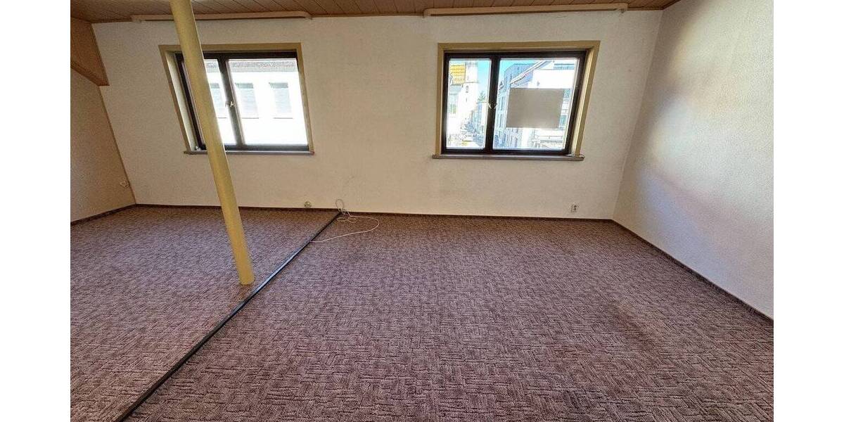 Reihenmittelhaus Ohrdruf - 4 Zimmer, 96 m&sup2;, 45.000&euro; | Angebot:25682864