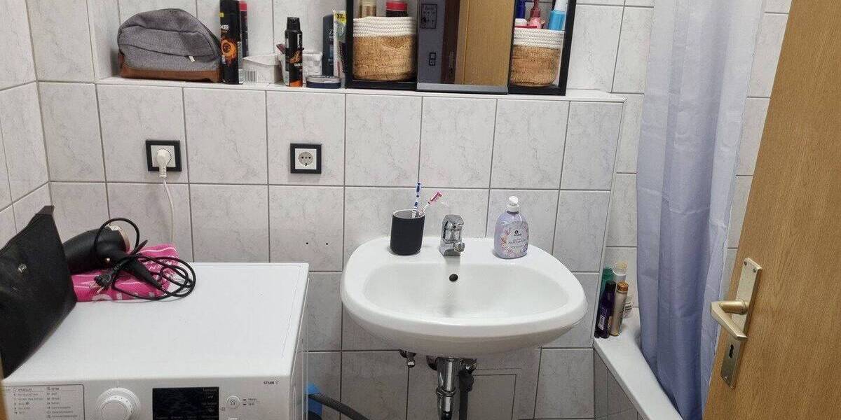 Etagenwohnung Erfurt Johannesvorstadt - 3 Zimmer, 75 m&sup2;, 705&euro; | Angebot:26816374