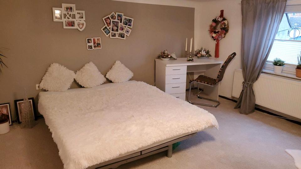 Bauernhaus, Landhaus Drei Gleichen - 200.000&euro; | Angebot:24833277