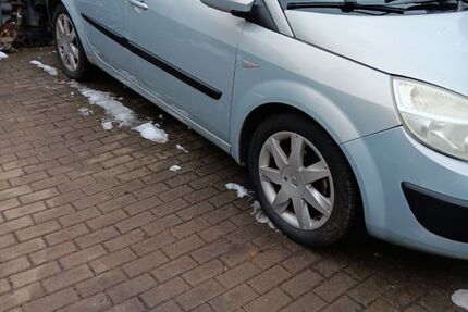 Renault Scenic 217.000 km 1.199 € Brüheim 99869