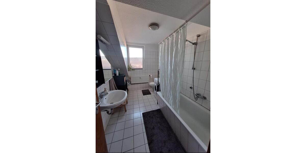 Dachgeschoßwohnung Erfurt Johannesvorstadt - 3 Zimmer, 74 m&sup2;, 207.000&euro; | Angebot:25105434