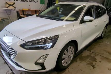 Ford Focus 182.000 km 10.450 &euro; Weimar 99425
