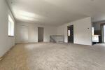 Reihenhaus Arnstadt - 6 Zimmer, 175 m&sup2;, 1.500&euro; | Angebot:27624846