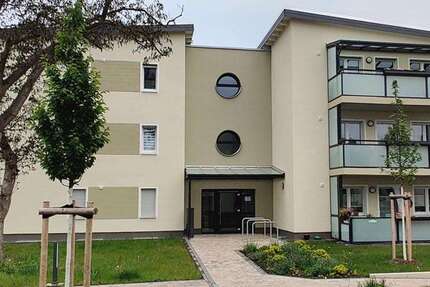 Wohnung zum Mieten in Sömmerda 787 € 69.64 m² 2 zimmer