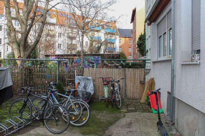 3 Mehrfamilienhäuser inklusive Einfamilienhaus im Innenhof direkt in der Johannesvorstadt Erfurt! zimmer