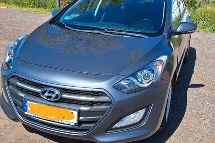 Hyundai i30 128.000 km 9.900 &euro; Arnstadt 99310