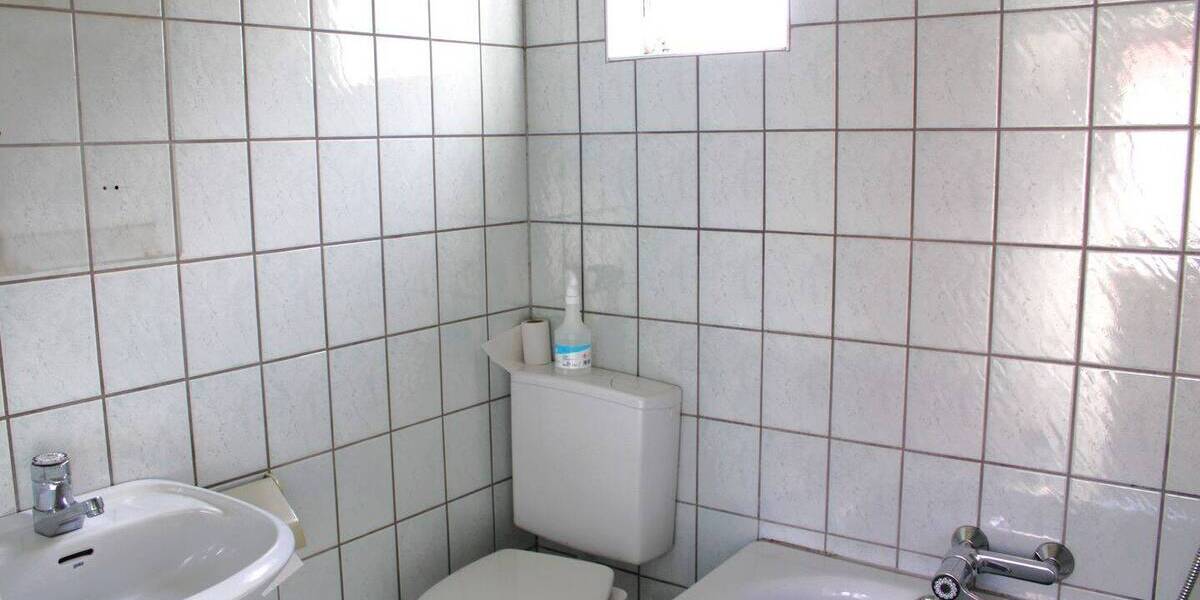 Einfamilienhaus Günthersleben-Wechmar Wechmar - 4 Zimmer, 100 m&sup2;, 99.000&euro; | Angebot:23975461