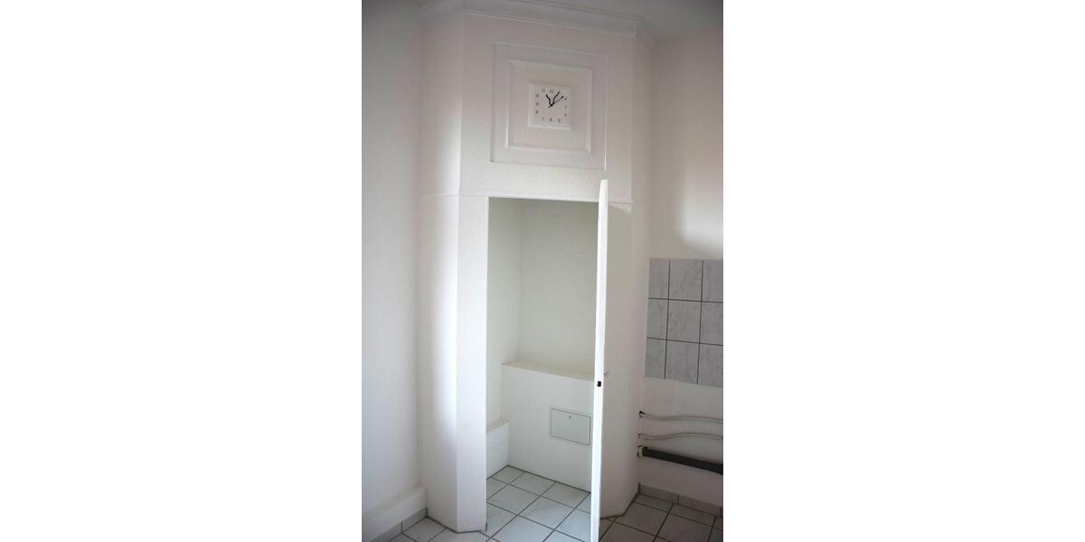 großzügige und helle 3-Raumwohnung in guter Lage von Apolda 3 zimmer