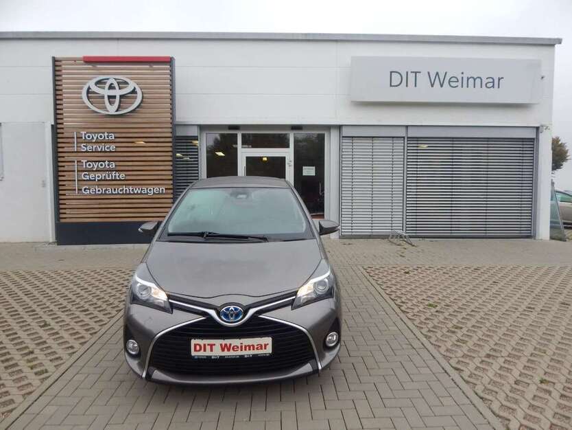 Toyota Yaris 101.000 km 10.990 € Weimar-Süßenborn 99425