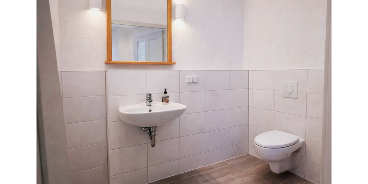 Etagenwohnung Erfurt Löbervorstadt - 4 Zimmer, 155 m&sup2;, 1.800&euro; | Angebot:24700240