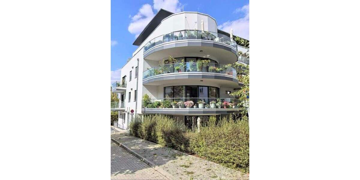 Etagenwohnung Erfurt Löbervorstadt - 2 Zimmer, 64 m&sup2;, 900&euro; | Angebot:25096611