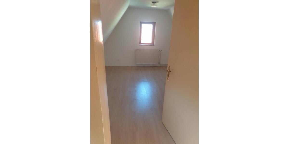 Einfamilienhaus Nesse-Apfelstädt Apfelstädt - 13 Zimmer, 230 m&sup2;, 158.000&euro; | Angebot:27077353