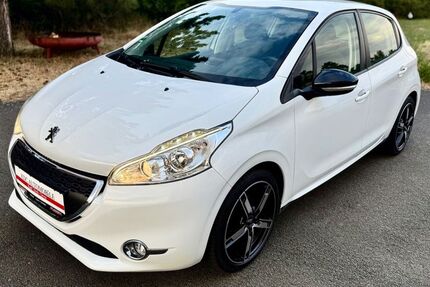 Peugeot 208 140.000 km 5.590 &euro; Erfurt 99095