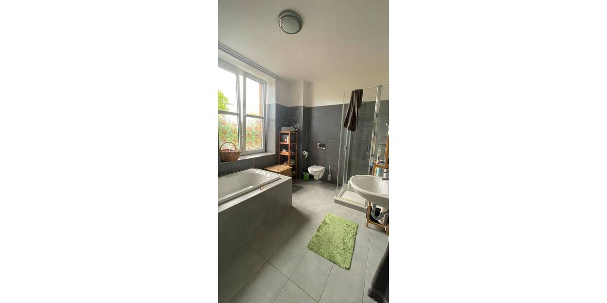 Etagenwohnung Erfurt Krämpfervorstadt - 5 Zimmer, 196 m&sup2;, 1.950&euro; | Angebot:26894328
