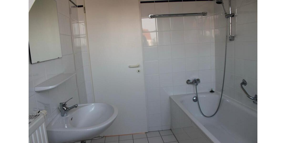 Dachgeschoßwohnung Grammetal - 2 Zimmer, 53 m&sup2;, 99.000&euro; | Angebot:26764815