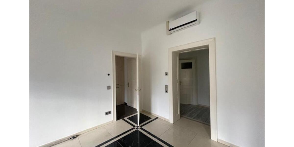 Etagenwohnung Erfurt Johannesvorstadt - 4 Zimmer, 85 m&sup2;, 880&euro; | Angebot:25821115