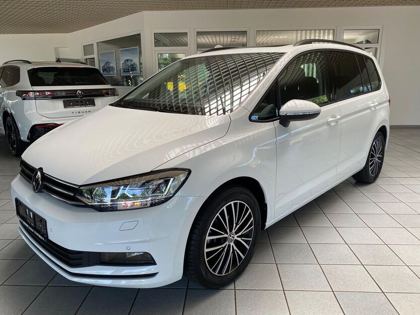VW Touran 33.035 km 31.860 € Ohrdruf 99885