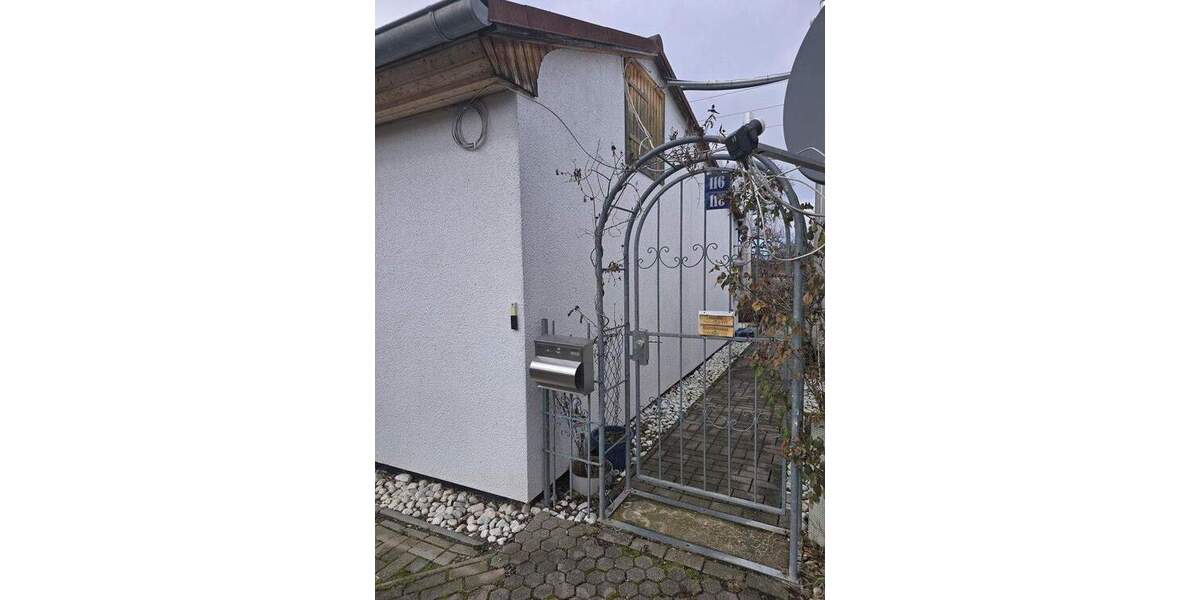 Bungalow Arnstadt Arnstadt - 6 Zimmer, 178 m&sup2;, 290.000&euro; | Angebot:25753338