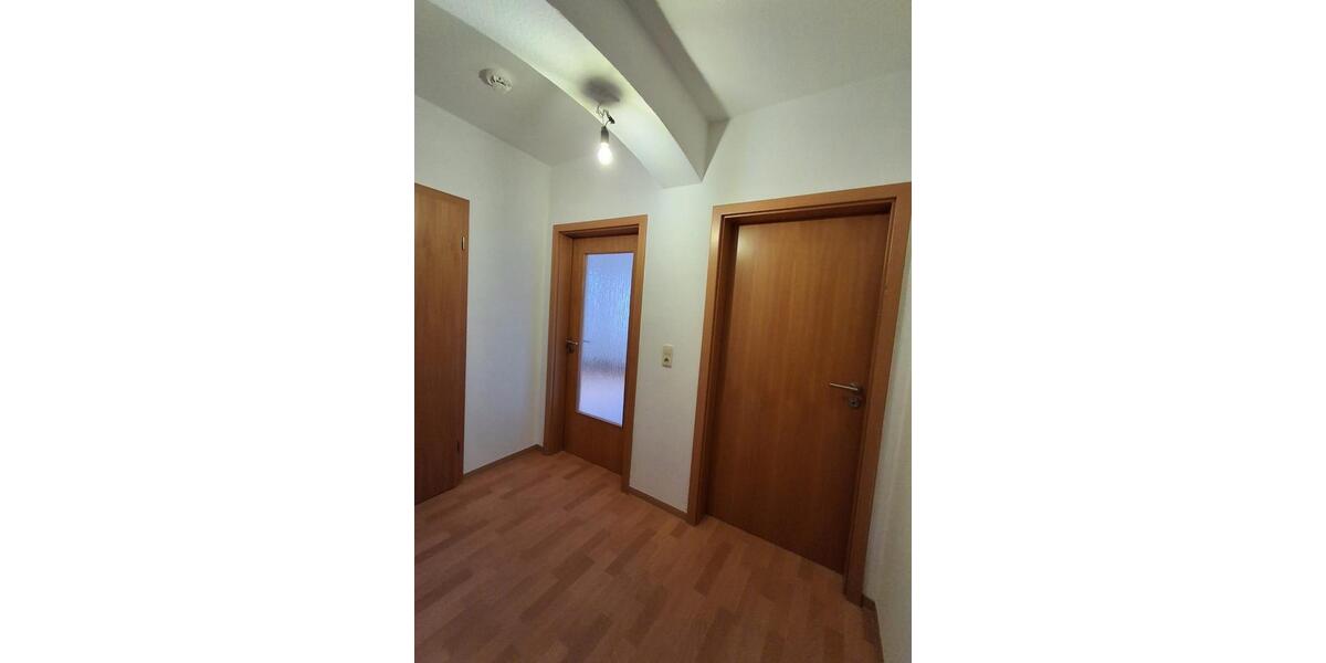 Etagenwohnung Arnstadt - 3 Zimmer, 55 m&sup2;, 380&euro; | Angebot:24977466