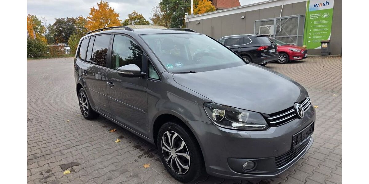 VW Touran 206.000 km 6.299 &euro; Erfurt 99089