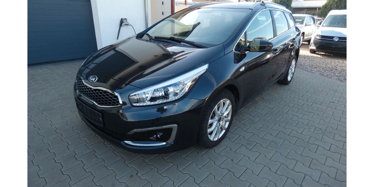 Kia ceed / Ceed 115.000 km 7.490 &euro; Erfurt 99087