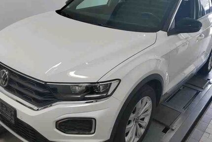 VW T-Roc 48.643 km 22.200 &euro; Sömmerda 99610