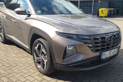 Hyundai TUCSON 55.000 km 27.450 € Bad Langensalza 99947