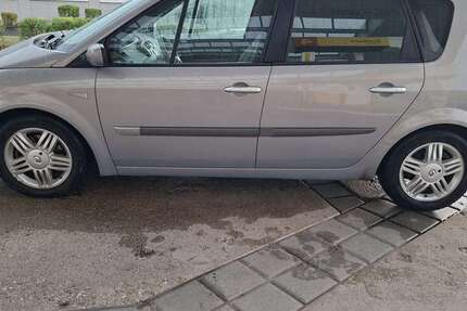 Renault Kangoo 197.143 km 1.450 &euro; Erfurt 99084