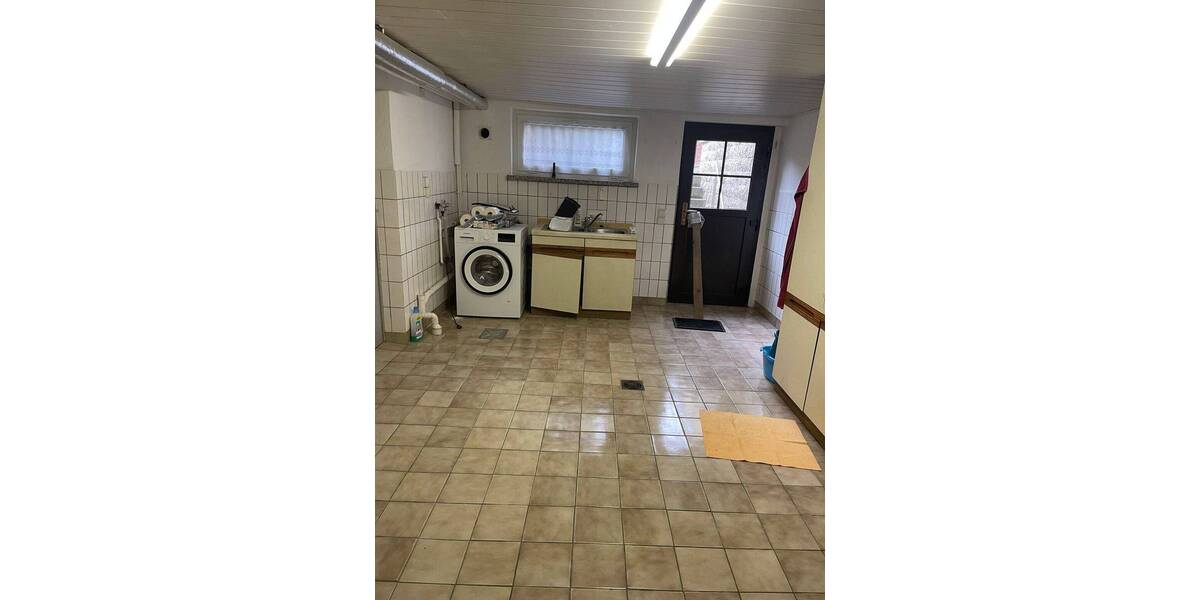 Reihenendhaus Gotha - 8 Zimmer, 167 m&sup2;, 370.000&euro; | Angebot:26731459