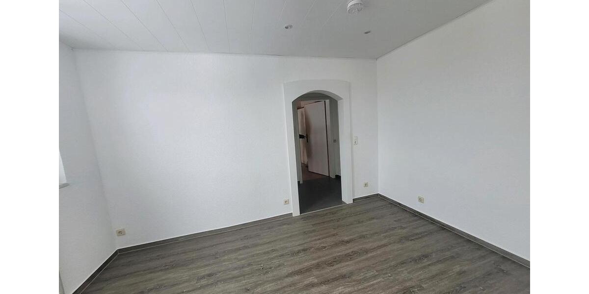 Etagenwohnung Erfurt Daberstedt - 5 Zimmer, 108 m&sup2;, 755&euro; | Angebot:24374028