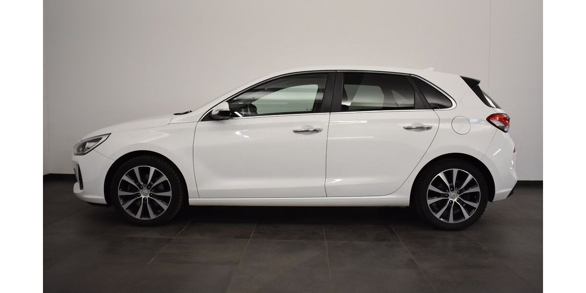 Hyundai i30 83.341 km 12.990 &euro; Arnstadt 99310