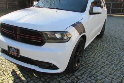 Dodge Durango 91.900 km 28.990 € Großfahner 99100