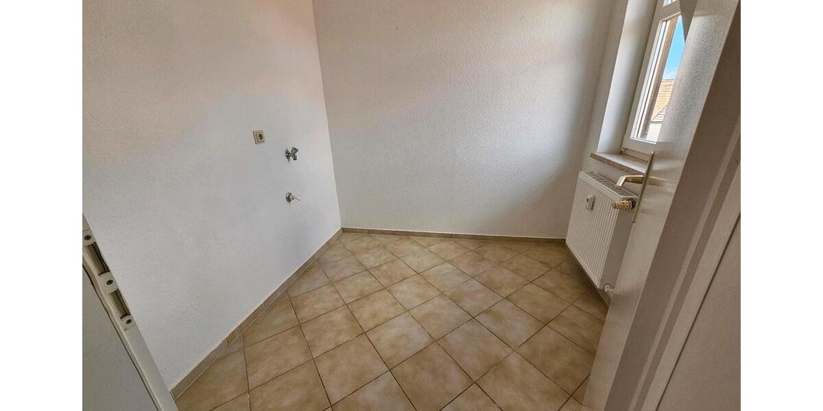 Etagenwohnung Stadtilm - 3 Zimmer, 85 m&sup2;, 767&euro; | Angebot:25057569