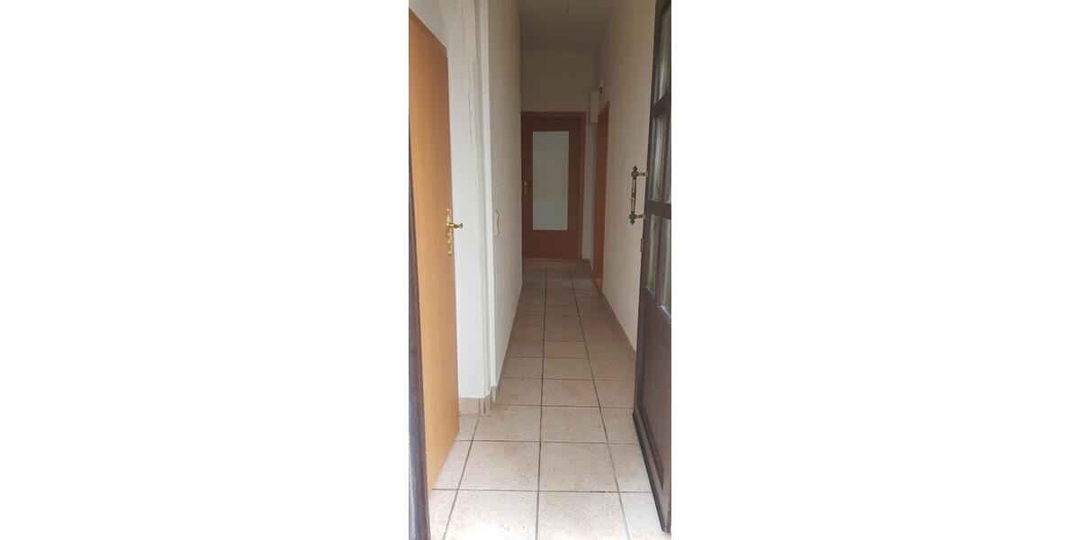 Erdgeschoßwohnung Gotha - 3 Zimmer, 64 m&sup2;, 480&euro; | Angebot:25761348