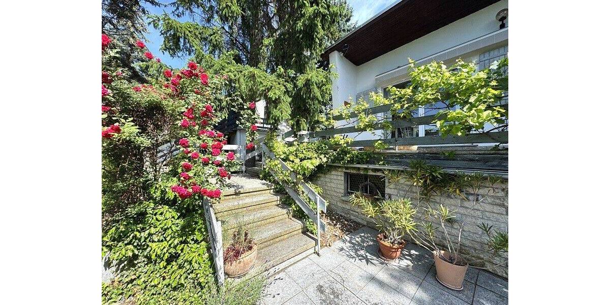 Mehrfamilienhaus, Wohnhaus Neudietendorf Neudietendorf - 4 Zimmer, 102 m&sup2;, 169.000&euro; | Angebot:26891678