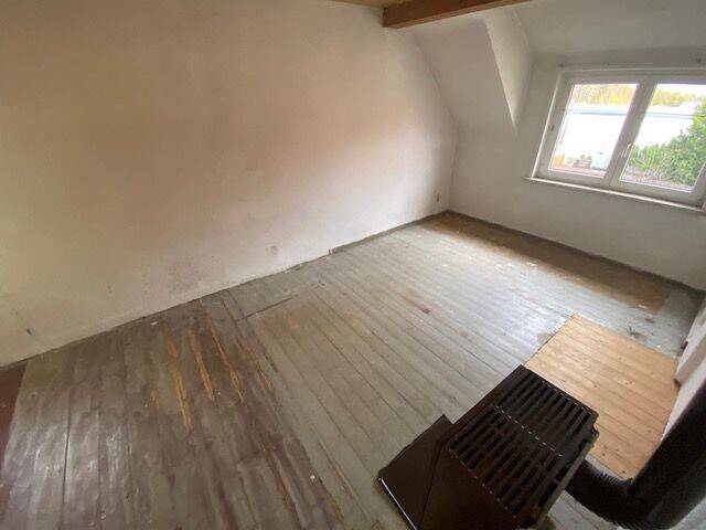 Einfamilienhaus Schwabhausen - 6 Zimmer, 132 m&sup2;, 119.000&euro; | Angebot:26557038