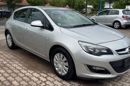 Opel Astra 182.000 km 3.499 &euro; Gotha 99867