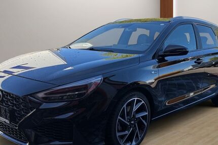 Hyundai i30 48.600 km 21.490 &euro; Schwabhausen 99869