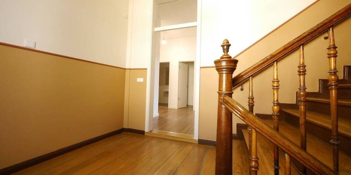 Etagenwohnung Weimar Nordvorstadt - 3 Zimmer, 120 m&sup2;, 1.080&euro; | Angebot:26080045