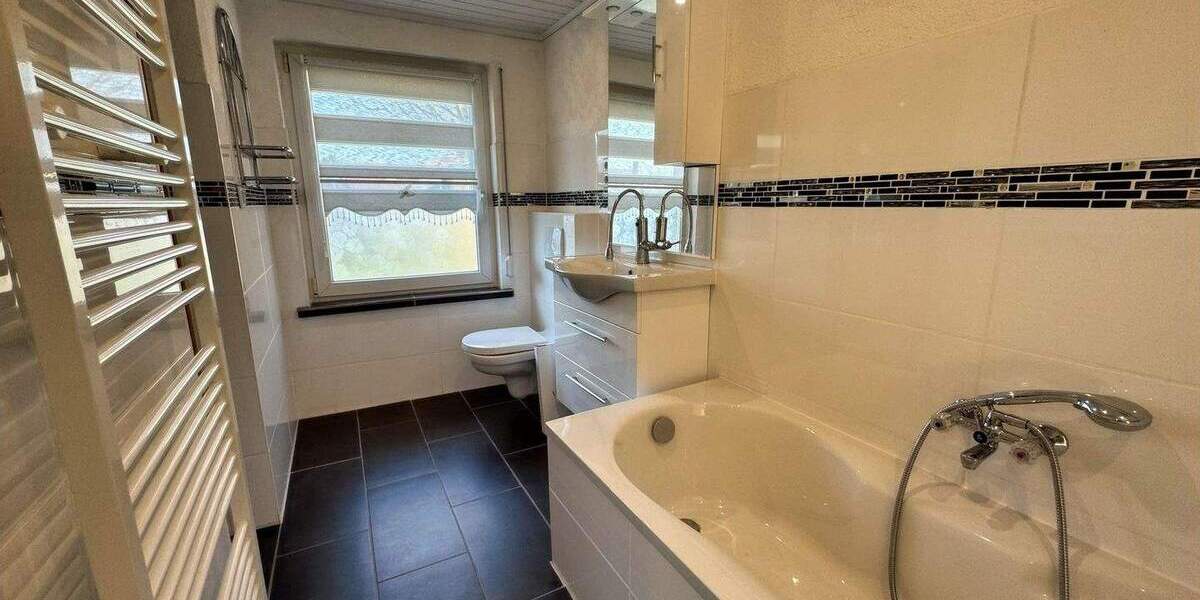Einfamilienhaus Nessetal - 3 Zimmer, 112 m&sup2;, 139.000&euro; | Angebot:25685697