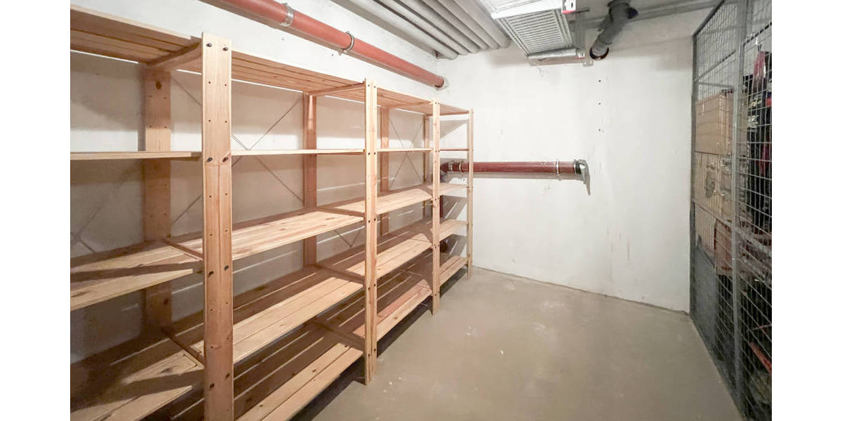 Moderne, bezugsbereite 1Raumwohnung mit Einbauküche & Stellplatz 1 zimmer