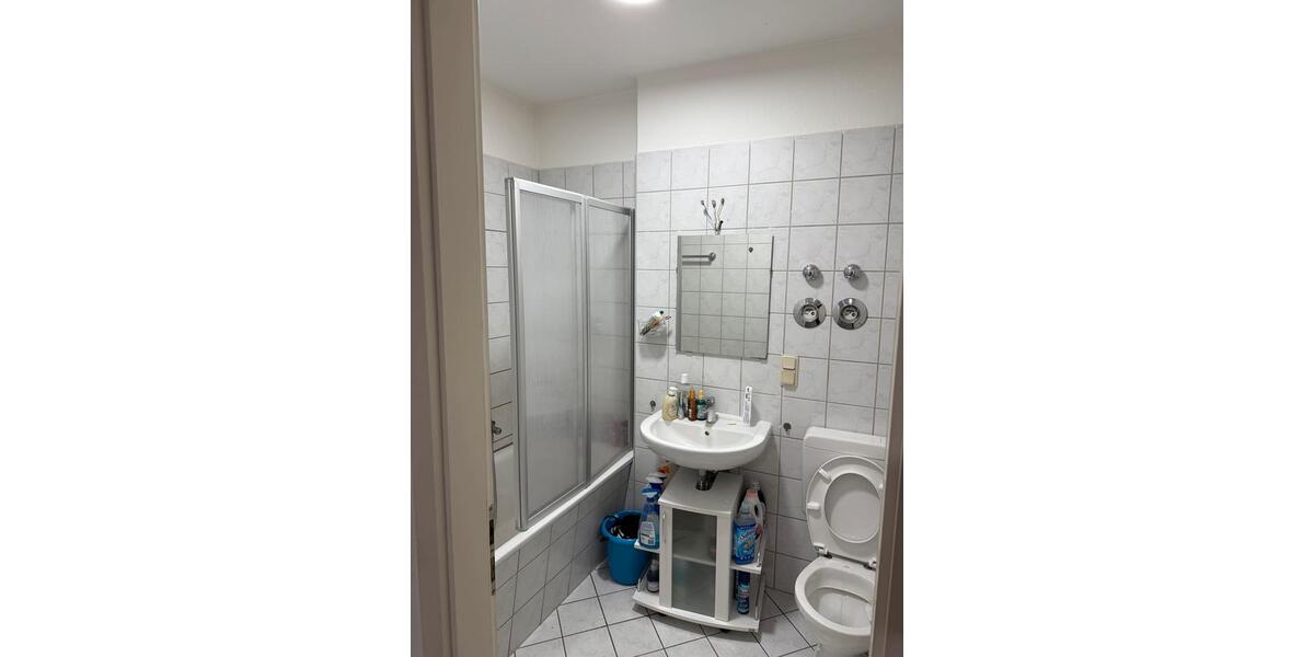 Etagenwohnung Erfurt Johannesplatz - 2 Zimmer, 10 m&sup2;, 320&euro; | Angebot:24834605
