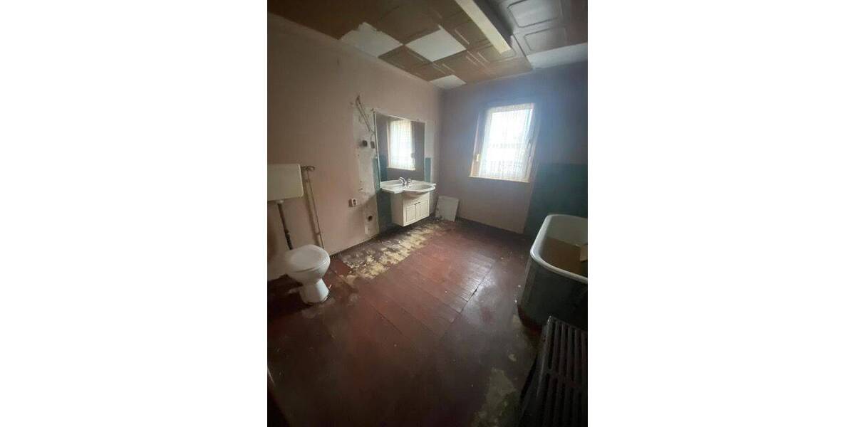 Einfamilienhaus Schwabhausen - 6 Zimmer, 132 m&sup2;, 119.000&euro; | Angebot:26557038